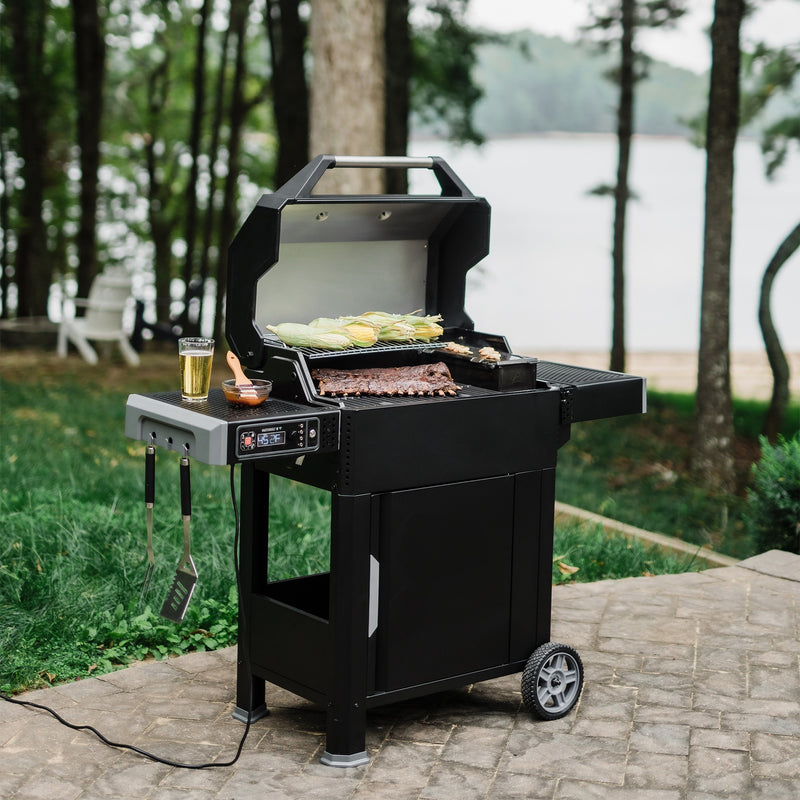 Afbeelding laden in galerijviewer, Masterbuilt autoignite series 545 digitale houtskoolbarbecue en -rookoven (zwart, wifi-besturing)
