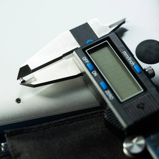 Ifixit digital caliper meetapparaat (zwart)