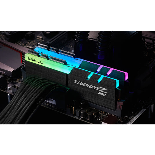 G.skill 32 gb ddr4-3200 (2x 16 gb) werkgeheugen (zwart, f4-3200c16d-32gtzr, xmp 2.0)