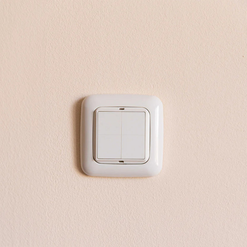 Afbeelding laden in galerijviewer, Shelly blu wall switch 4 + legrand adapter schakelaar (wit, bluetooth 4.2)
