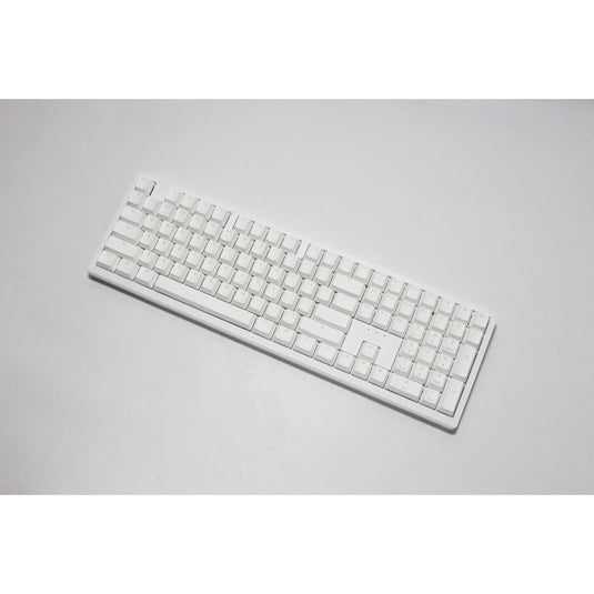 Ducky zero 6108 pure white rgb mechanisch gaming toetsenbord (wit, us lay-out (qwerty), cherry mx2a speed silver, 100%, rgb leds, double-shot pbt, hot swap, 2.4ghz | bluetooth | usb-c)