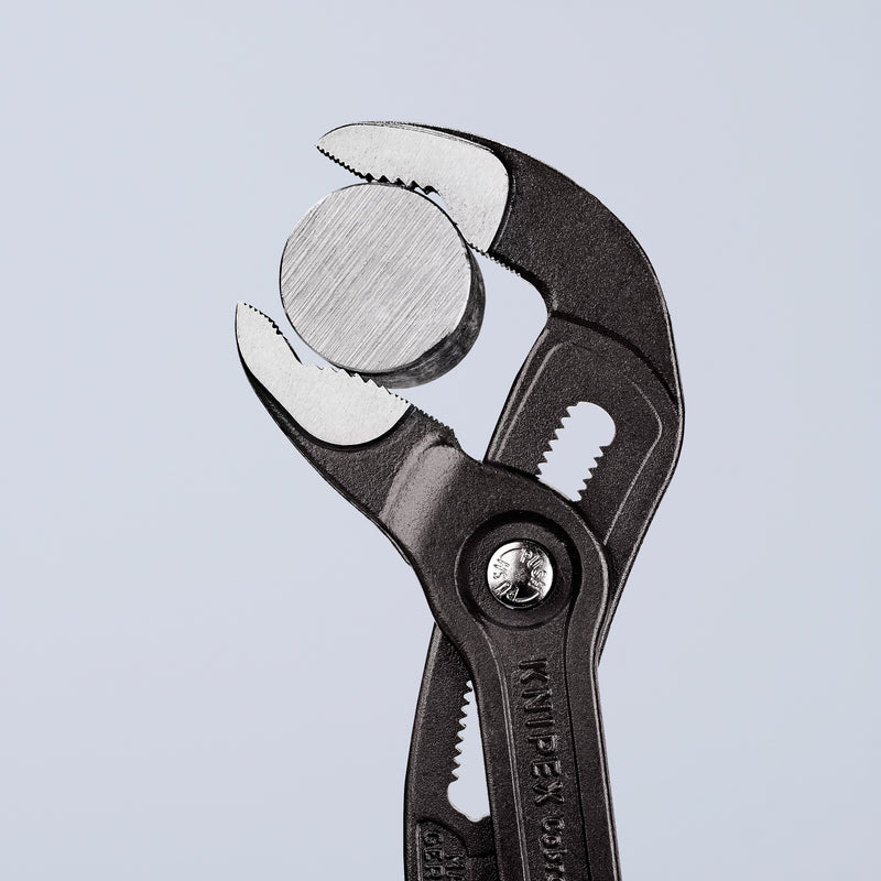 Afbeelding laden in galerijviewer, Knipex cobra waterpomptang 8701300 (rood, 300 mm)
