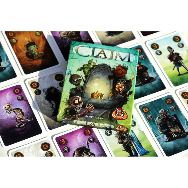 Afbeelding laden in galerijviewer, White goblin games claim kaartspel (nederlands, 2 spelers, 25 minuten, vanaf 10 jaar)
