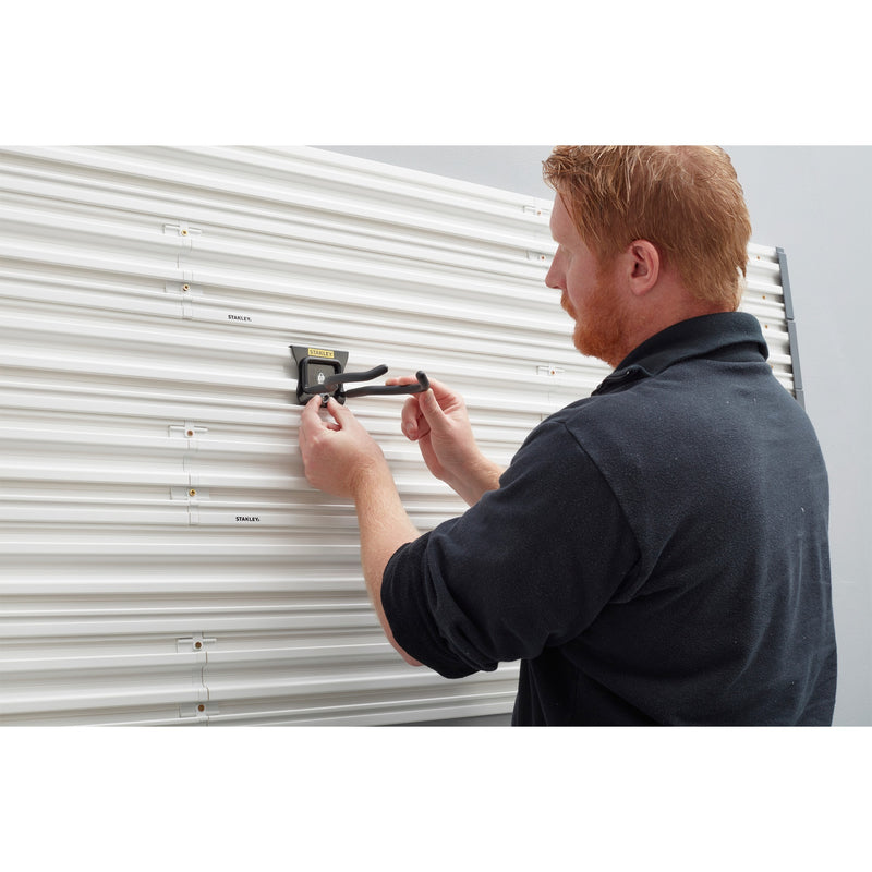 Afbeelding laden in galerijviewer, Stanley track wall® haak voor tuingereedschap
