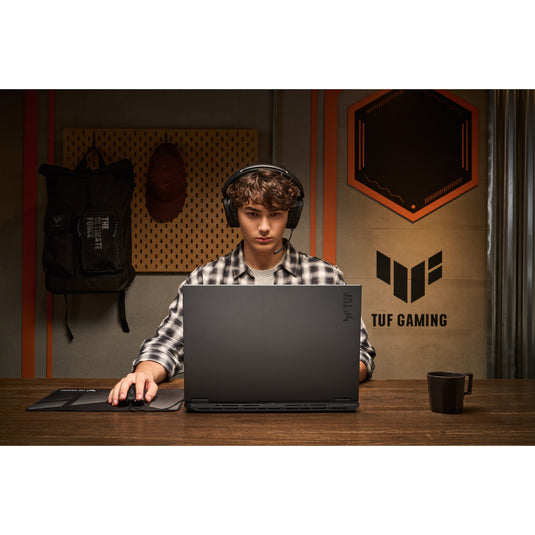 Asus tuf gaming a18 fa808um-s8132w 18 gaming laptop (zwart grijs | r7 260 | rtx 5060 | 16 gb | 512 gb ssd)