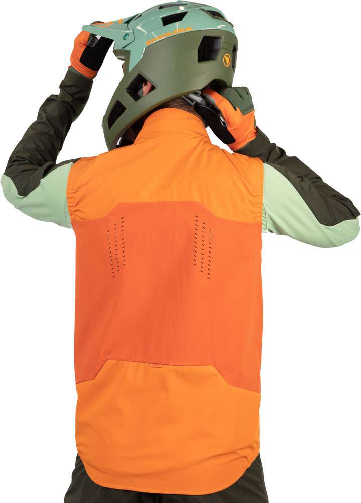Afbeelding laden in galerijviewer, Endura mt500 spray - mtb vest
