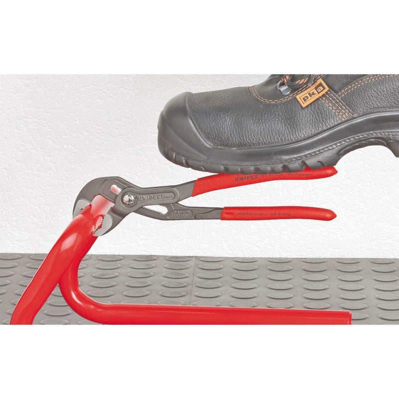 Afbeelding laden in galerijviewer, Knipex 87 01 250 waterpomptang cobra gepolijst 250mm

