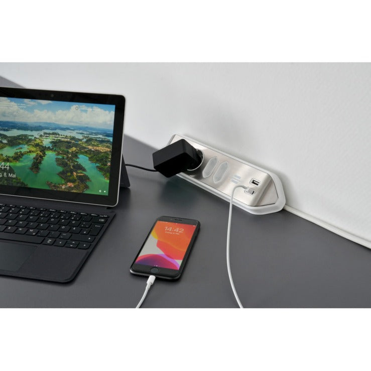 Afbeelding laden in galerijviewer, Brennenstuhl ®estilo hoekaansluitdoosstrook met usb laadfunctie 4-weg 2x beschermende contactdozen 2x euro zilver wit

