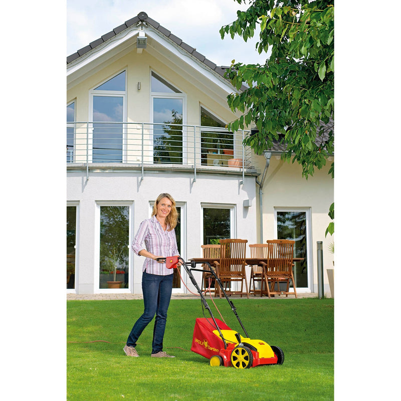 Afbeelding laden in galerijviewer, Wolf-garten ambition v 303 e verticuteerder (rood geel)
