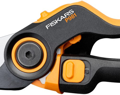 Afbeelding laden in galerijviewer, Fiskars p981 bypass snoeischaar | x-series™ | dualaction - 1080132

