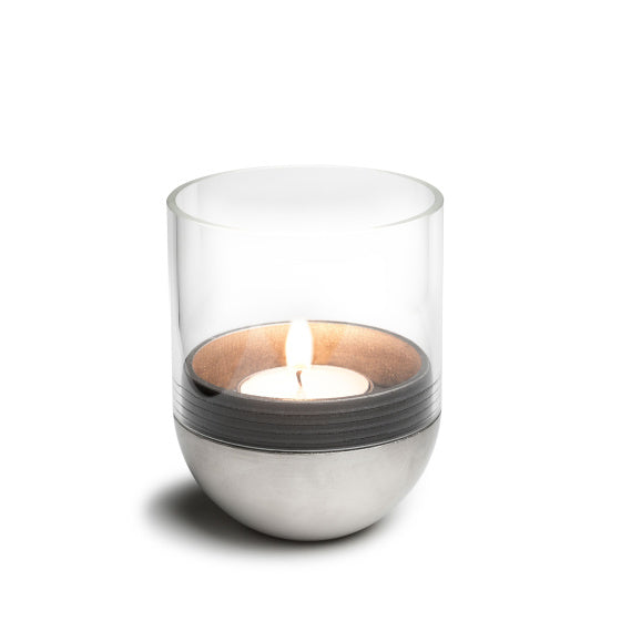Afbeelding laden in galerijviewer, Höfats Gravity Candle windlicht 13 cm zilver
