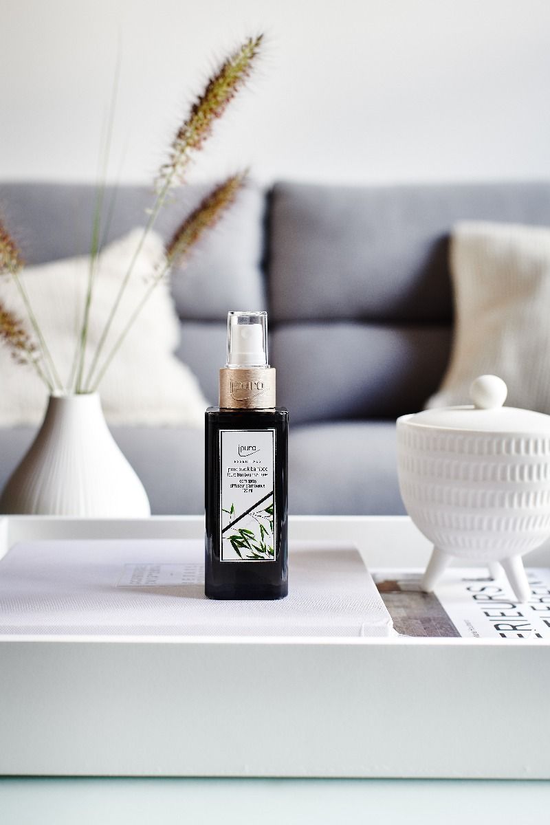 Afbeelding laden in galerijviewer, Ipuro black bamboo room spray 120ml
