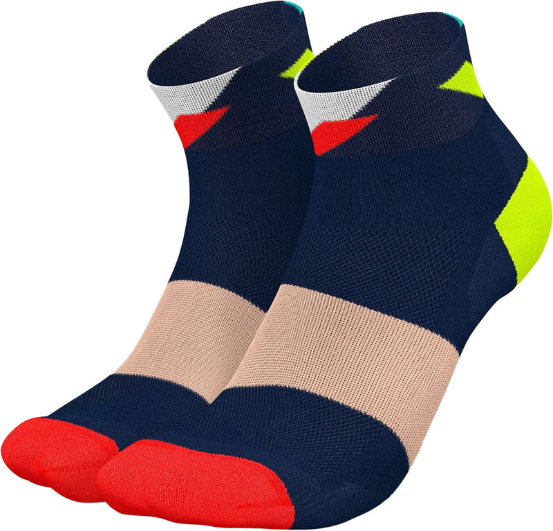 Afbeelding laden in galerijviewer, Incylence ultralight strikes short - socks
