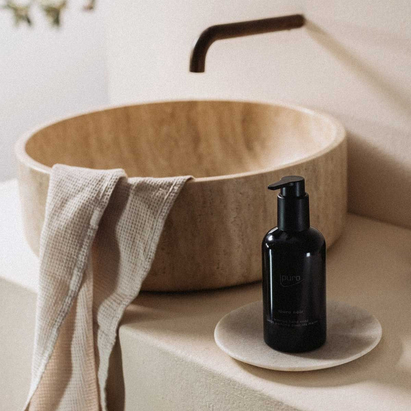 Afbeelding laden in galerijviewer, Ipuro scented hand soap noir 250ml
