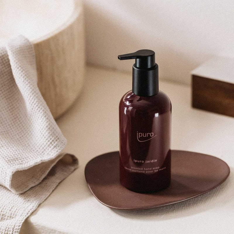 Afbeelding laden in galerijviewer, Ipuro scented hand soap jardin 250ml
