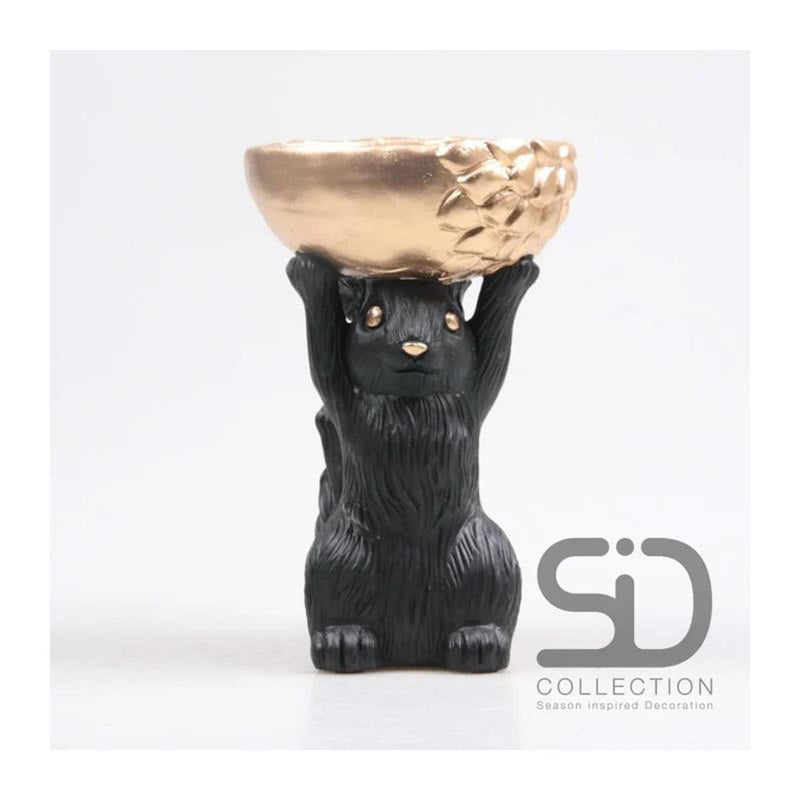 Afbeelding laden in galerijviewer, Season inspired decoration eekhoorn met bak 14x12x22,5cm zwart
