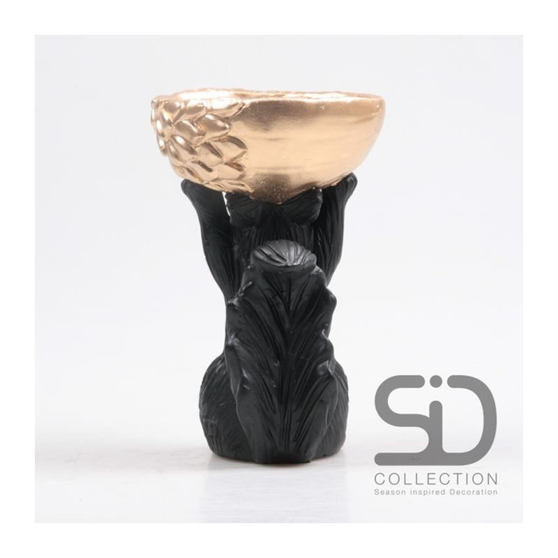 Afbeelding laden in galerijviewer, Season inspired decoration eekhoorn met bak 14x12x22,5cm zwart
