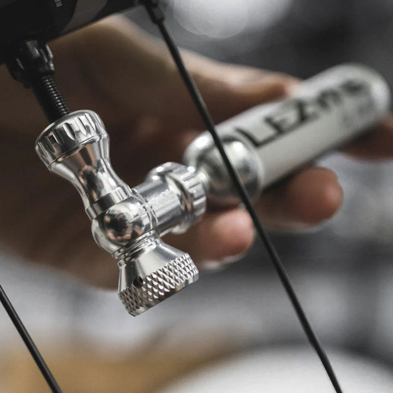 Afbeelding laden in galerijviewer, Lezyne co₂ pump control drive
