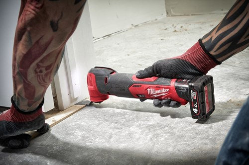 Afbeelding laden in galerijviewer, Milwaukee m12 fmt-0 | m12 fuel multitool - 4933472238
