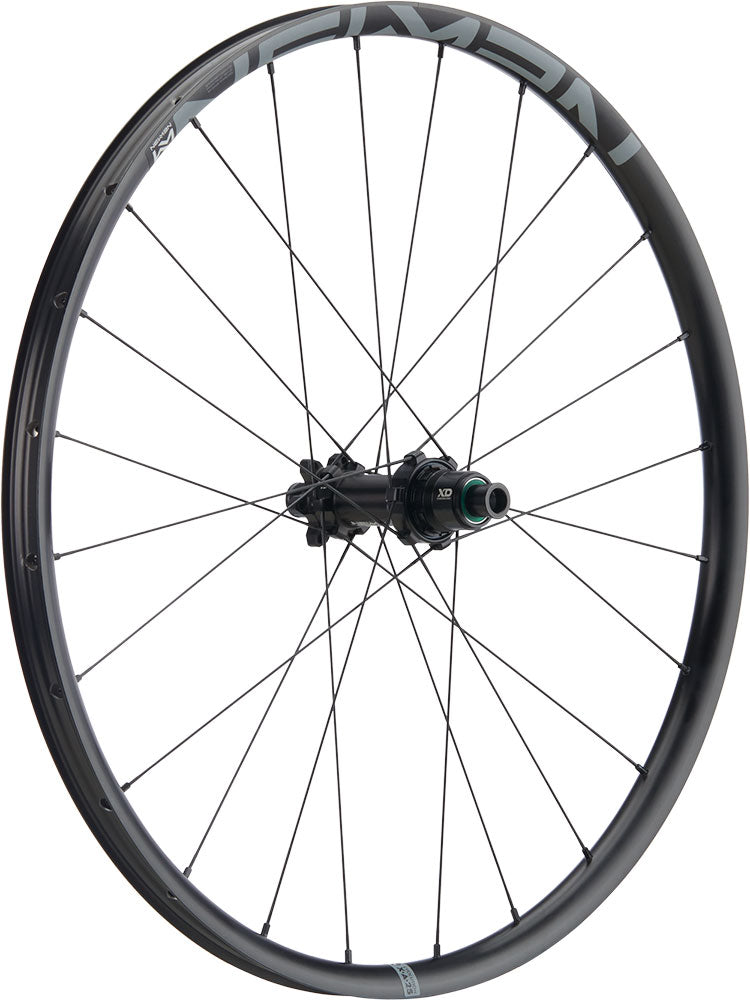 Afbeelding laden in galerijviewer, Newmen evolution x.a.25 kids 24 sp 6-bolt rear wheel
