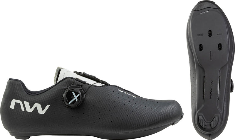 Afbeelding laden in galerijviewer, Northwave sonic plus - road bike shoes
