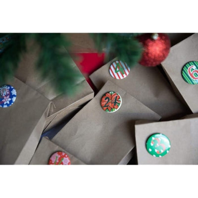 Afbeelding laden in galerijviewer, Deco heitmann button adventskalender 4 cm set van 24 | 24 stuks
