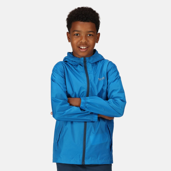 Afbeelding laden in galerijviewer, Regatta Pack It III regenjas jongens blauw maat 15-16 jaar
