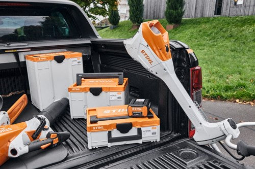 Afbeelding laden in galerijviewer, Stihl power box basic, met 2x 4.8ah ap 200 s accu en 1x al 301 snellader - 48502000042
