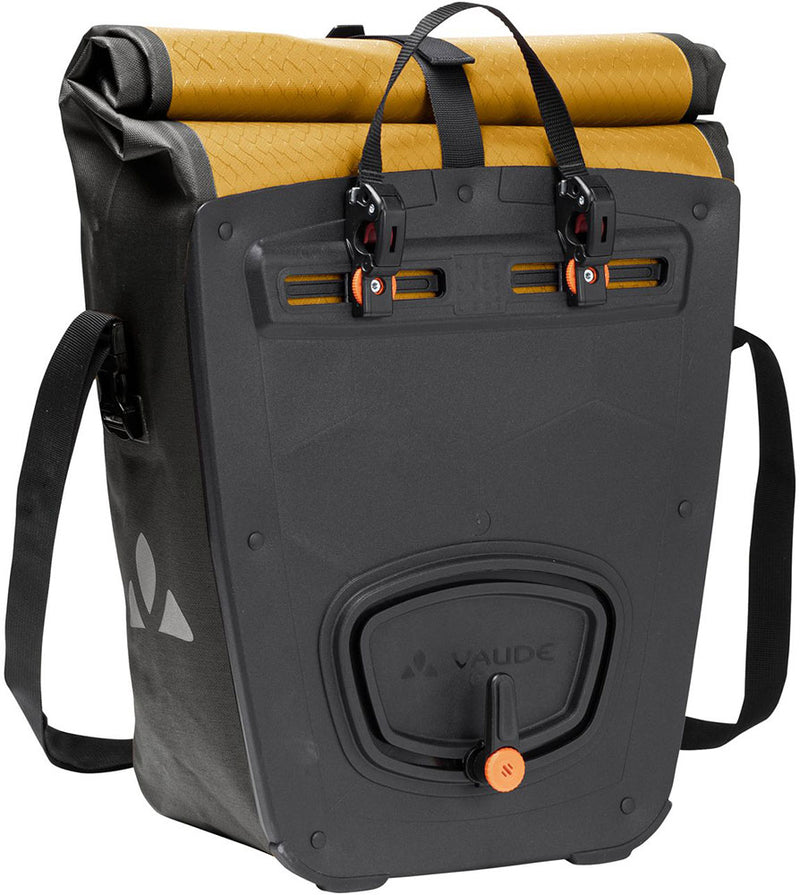 Afbeelding laden in galerijviewer, Vaude aqua back (rec) - rear pannier
