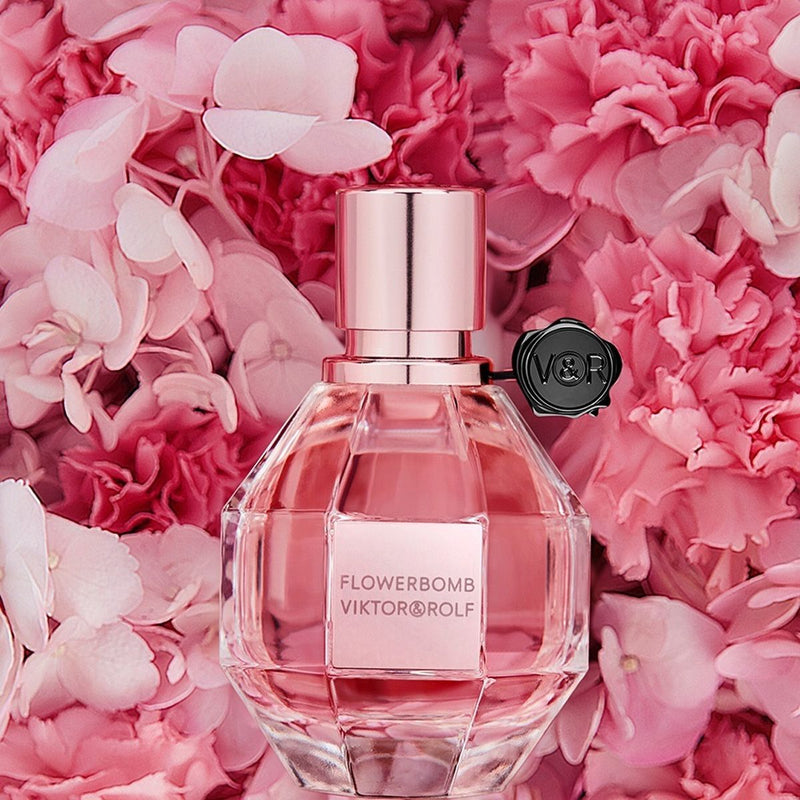 Afbeelding laden in galerijviewer, Victor rolf eau de parfum spray flowerbomb 50ml dames
