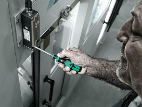 Afbeelding laden in galerijviewer, Wera kraftform kompakt 838 ra-r m set 1 bitset (zwart groen, 15‑delig)
