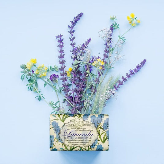 Nesti dante lavanda blu del mediterraneo zeep 150gr.