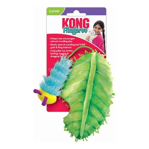 Afbeelding laden in galerijviewer, Kong Flingaroo rups met blad met catnip
