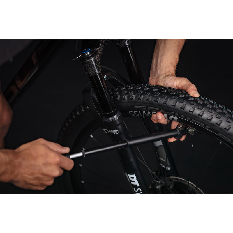Afbeelding laden in galerijviewer, One handpomp 90 mini pump black
