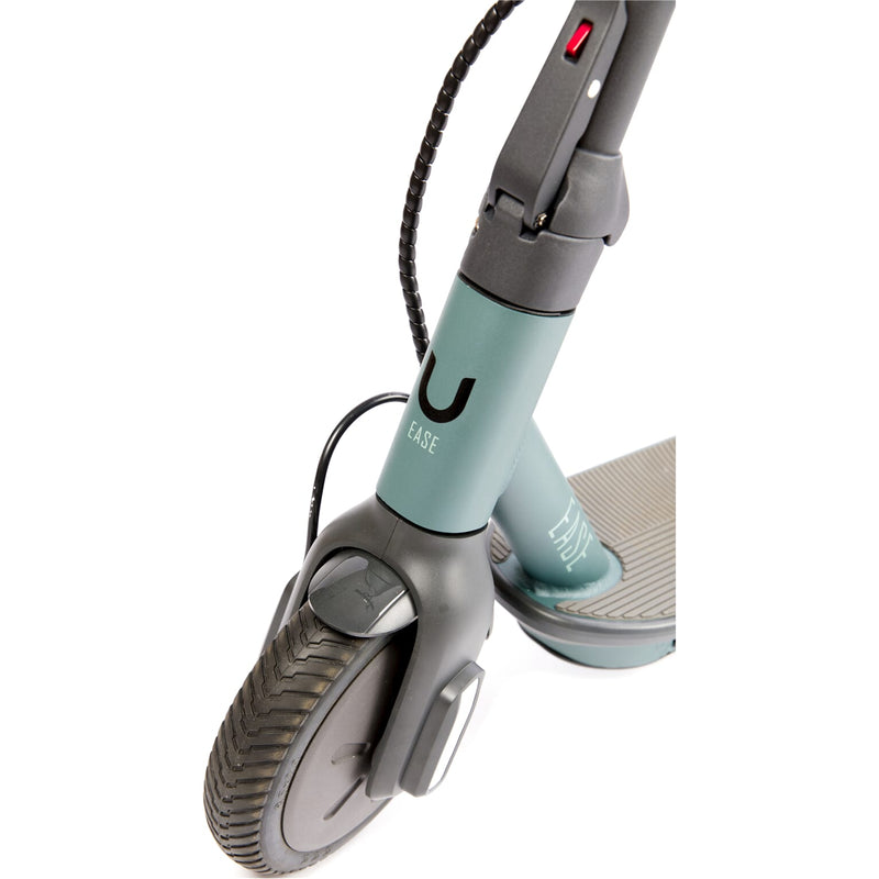 Afbeelding laden in galerijviewer, UGO Ease e-step vouwbaar dark green 25 km u 36volt 8ah 15kg
