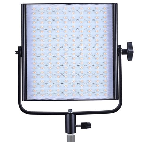 Afbeelding laden in galerijviewer, Falcon Eyes Bi-Color LED Lamp Set T10
