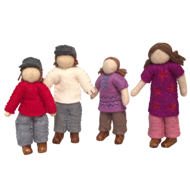 Papoose Toys Papoose Toys Caucasian Family 4 Dolls