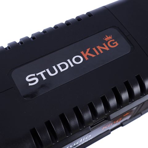 Afbeelding laden in galerijviewer, StudioKing COB LED Lamp CSL-100W
